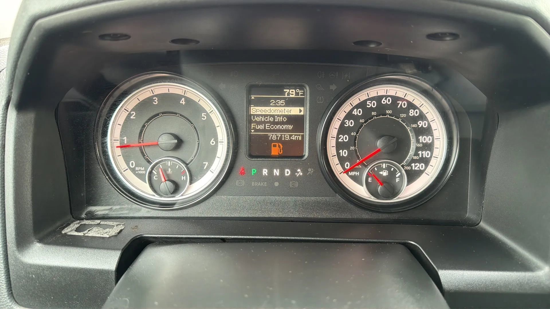 Used 2017 RAM 1500 Express AWD/4WD image 15