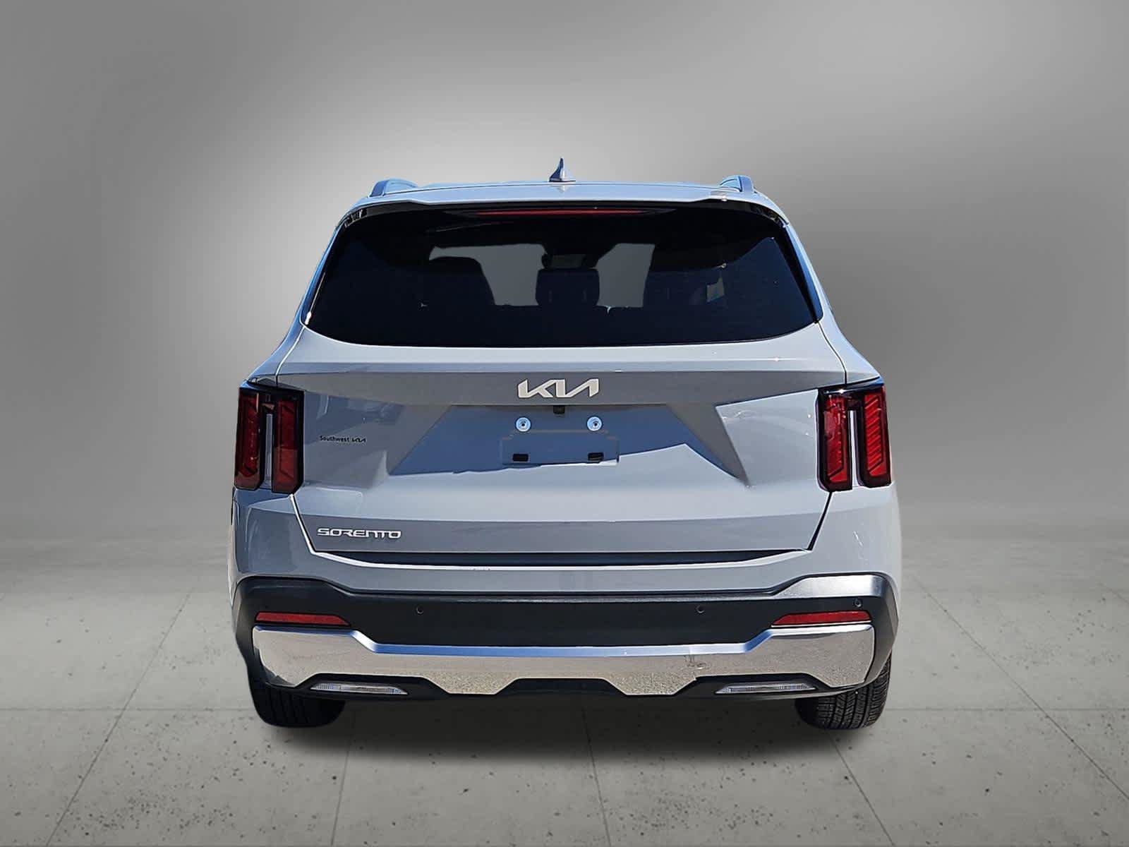 Certified 2025 Kia Sorento S FWD image 5