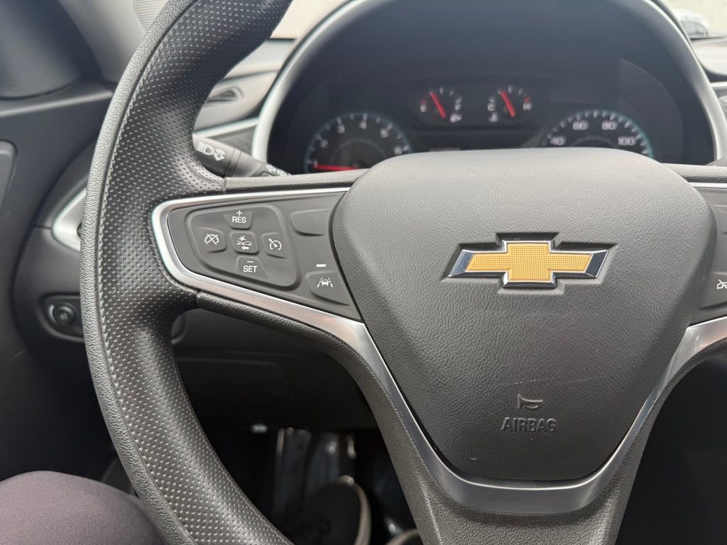 Used 2023 Chevrolet Malibu LT image 25