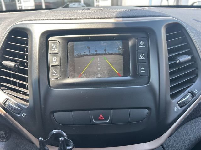 Used 2014 Jeep Cherokee Latitude w/ Comfort/Convenience Group image 13