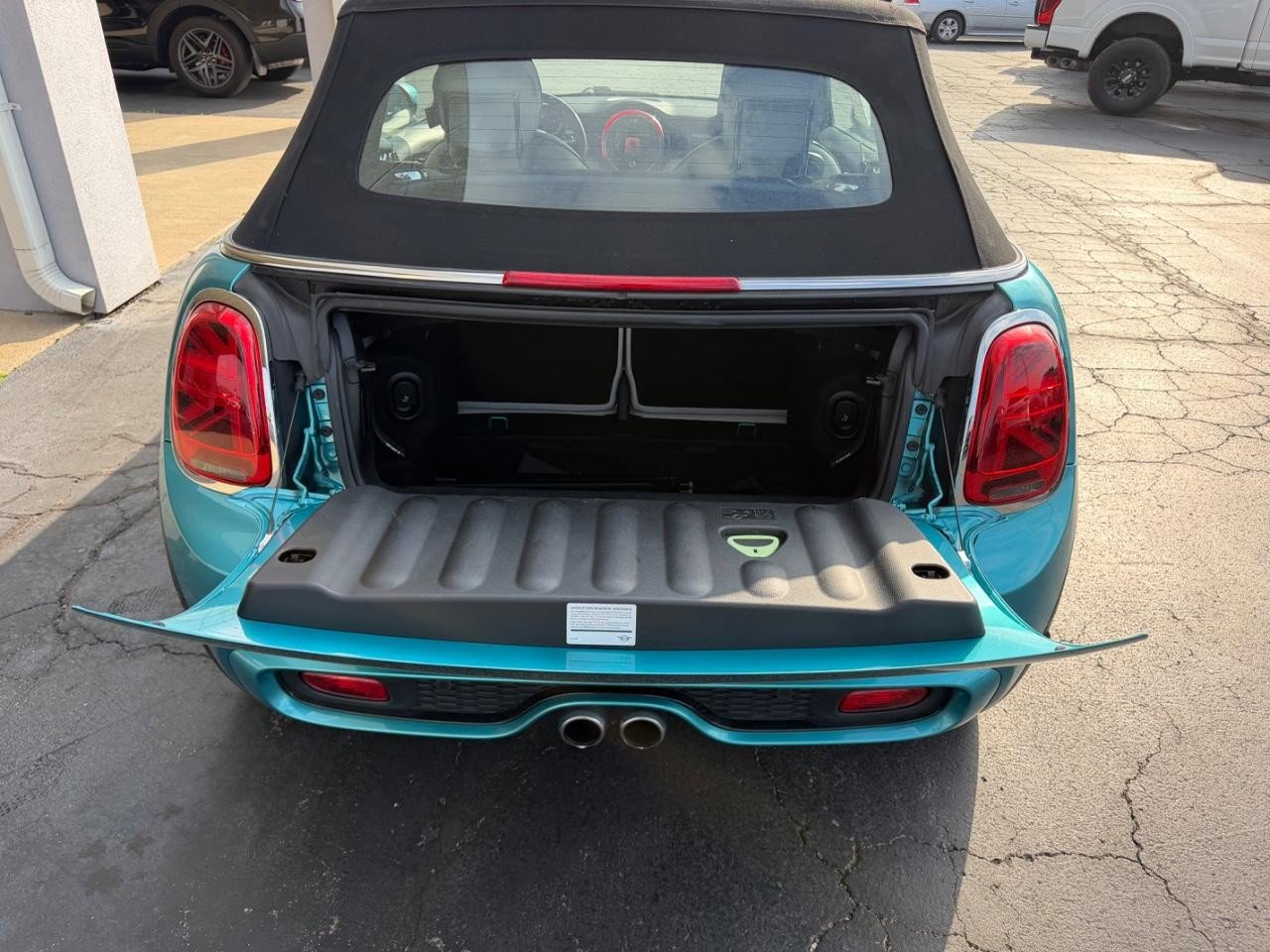 Used 2021 MINI Cooper S w/ Signature Upholstery Package FWD image 5