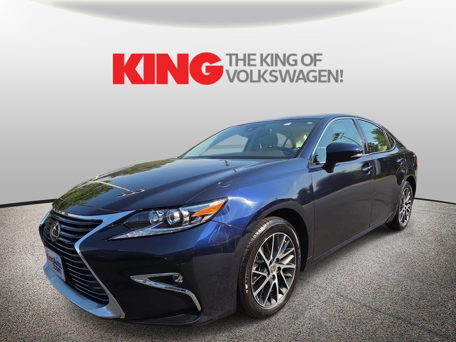 Used 2017 Lexus ES 350 w/ Navigation System Package FWD image 8
