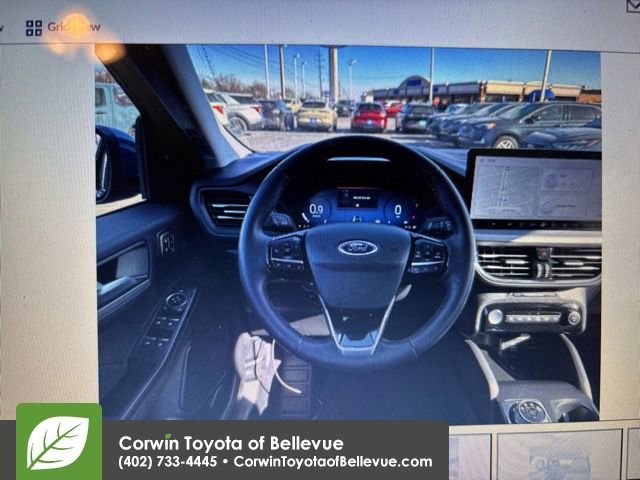 Used 2023 Ford Escape Platinum image 7