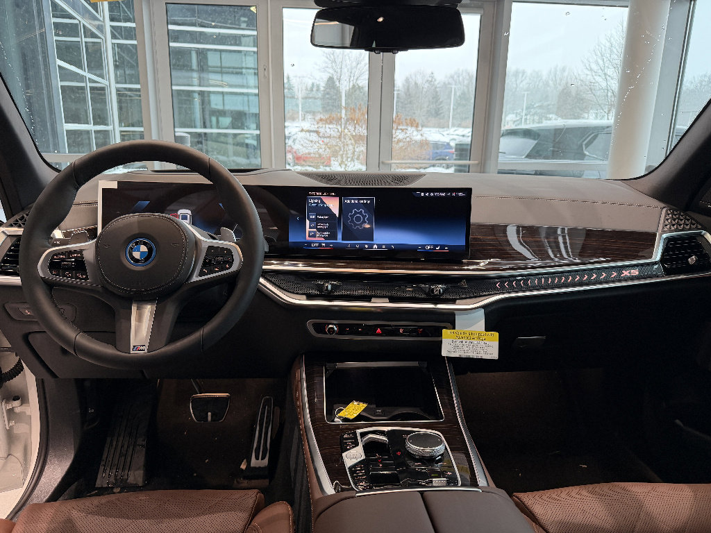 New 2026 BMW X5 xDrive50e w/ M Sport Package image 15