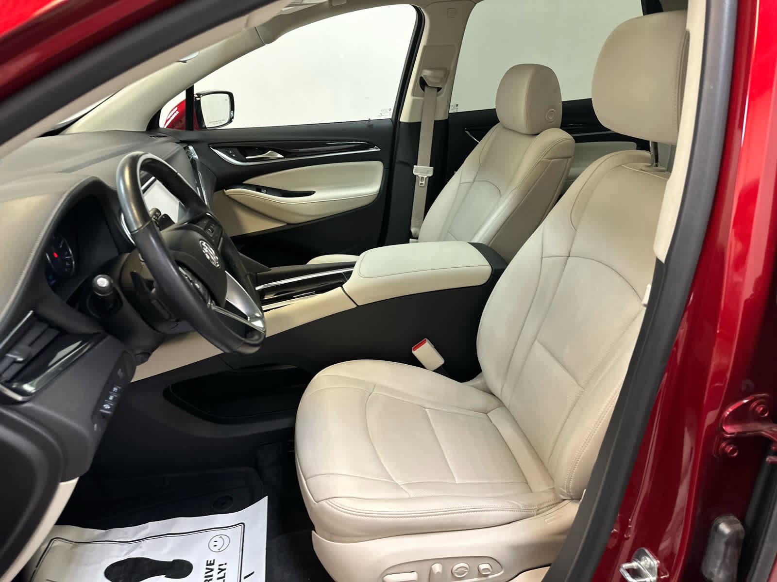 Certified 2023 Buick Enclave Premium w/ Experience Buick Package AWD/4WD image 4
