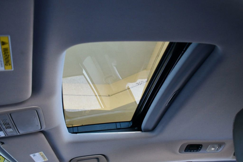 Used 2023 Honda Odyssey EX-L image 53