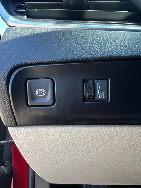 Used 2023 Buick Enclave Essence w/ Experience Buick Package FWD image 19