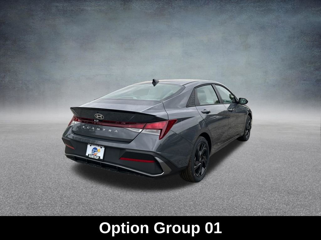 Used 2026 Hyundai Elantra Sport FWD image 6