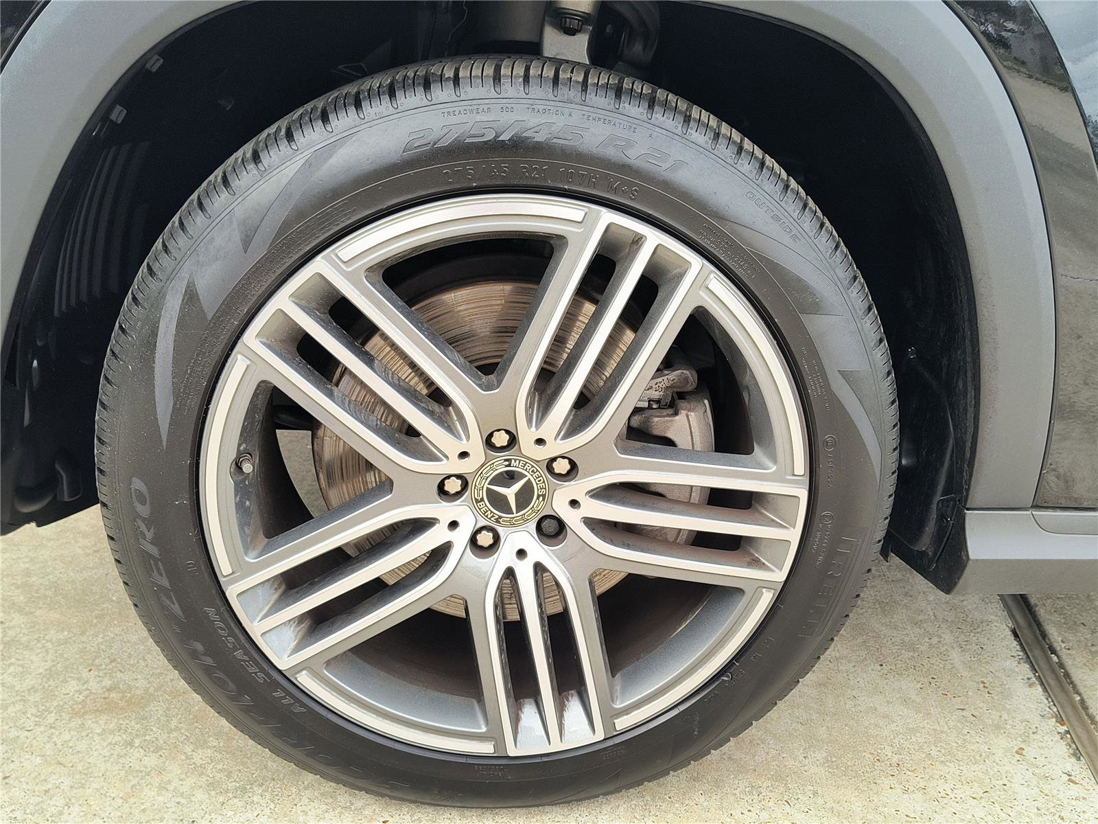 Used 2025 Mercedes-Benz GLS 450 4MATIC image 14