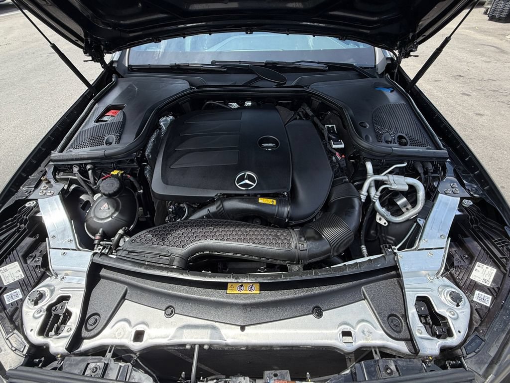 Used 2023 Mercedes-Benz E 350 4MATIC Sedan image 28