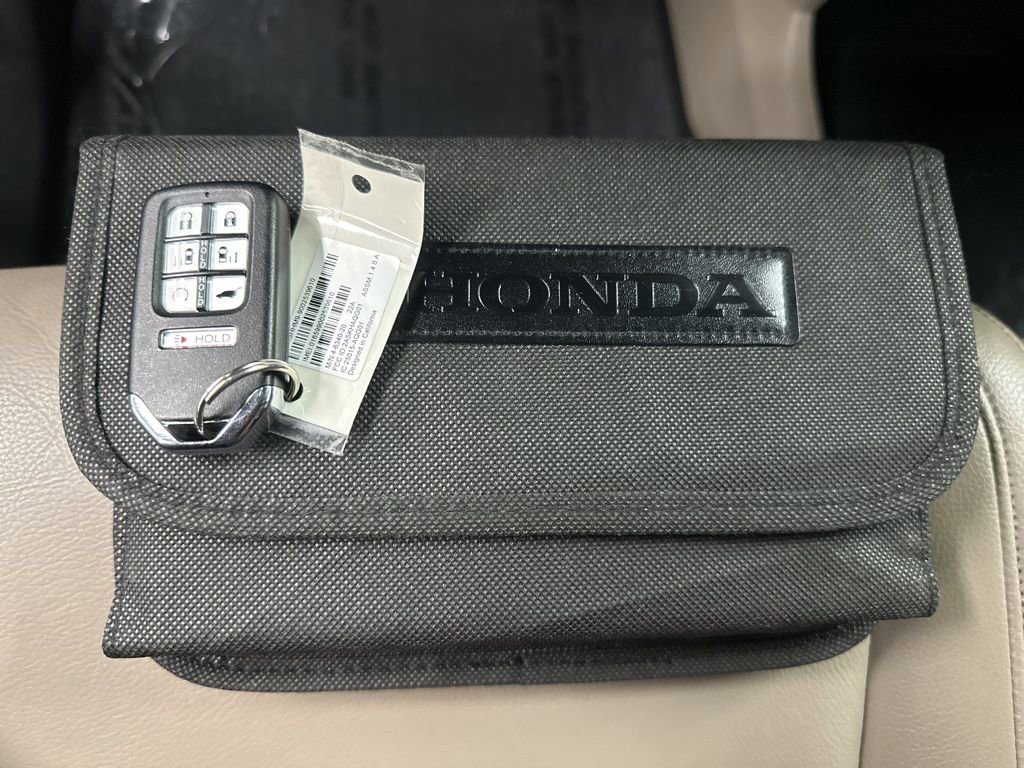 Used 2024 Honda Odyssey Touring image 48