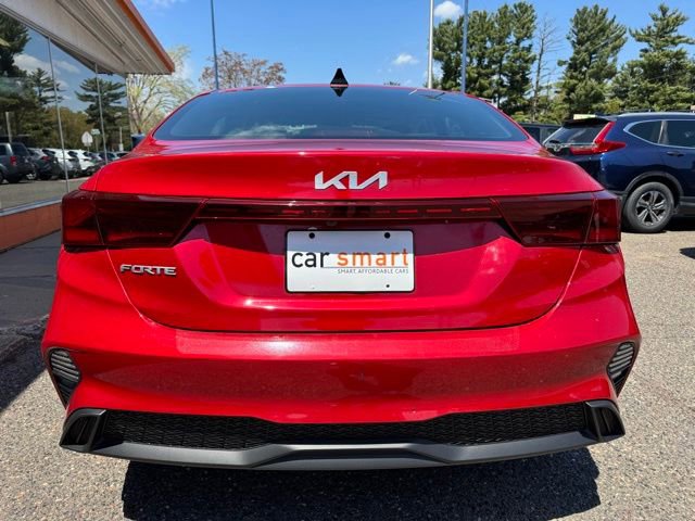 Used 2023 Kia Forte LXS FWD image 5