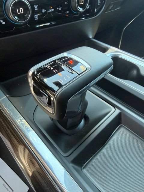 Used 2025 Chevrolet Silverado 1500 LT AWD/4WD image 21