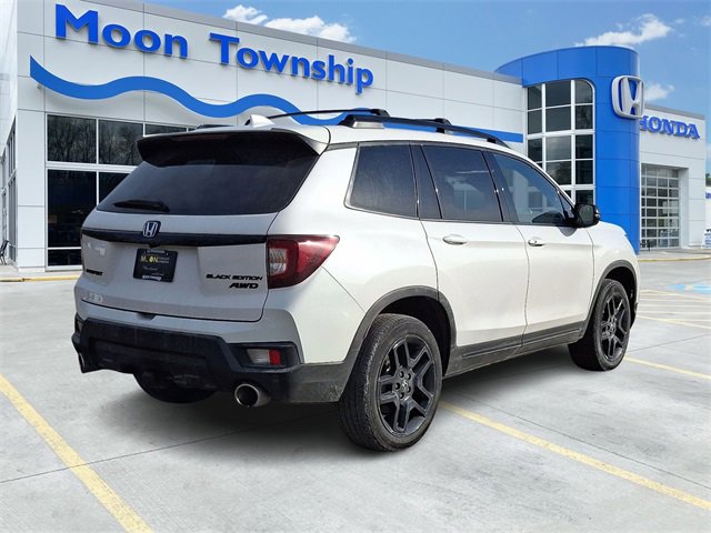 Used 2025 Honda Passport Black Edition image 6