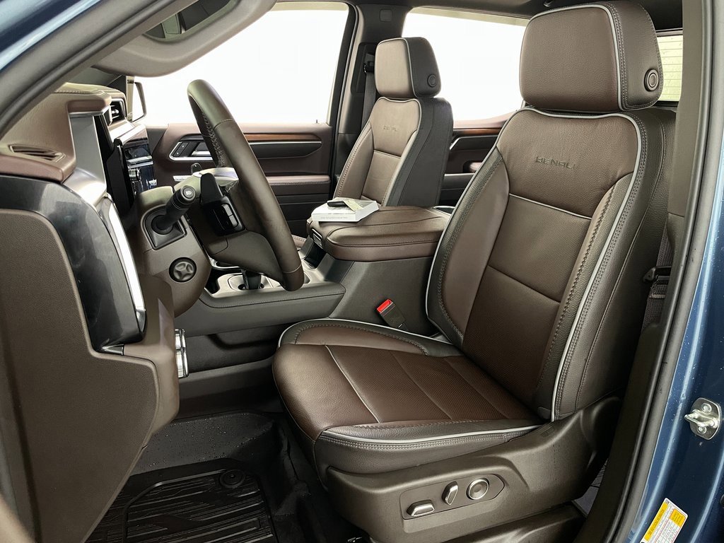 Certified 2026 GMC Sierra 1500 Denali w/ Denali Reserve Package image 33