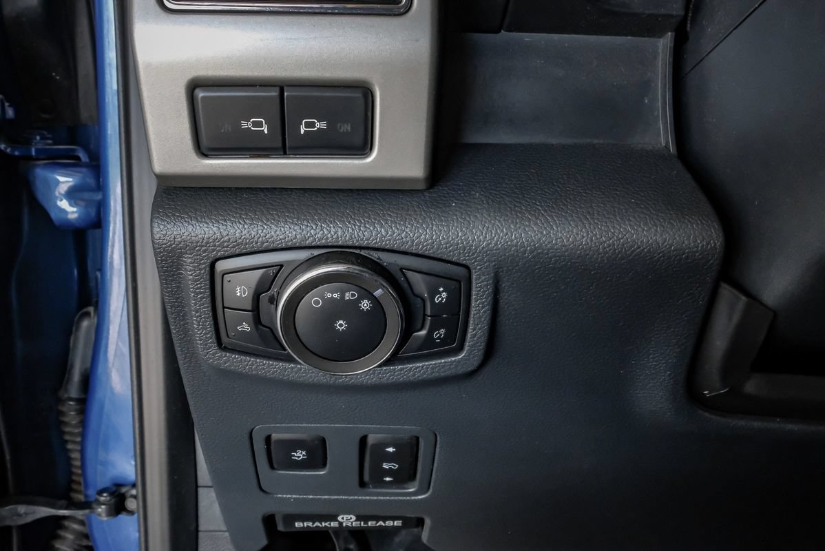 Used 2022 Ford F350 Lariat w/ Lariat Ultimate Package AWD/4WD image 29