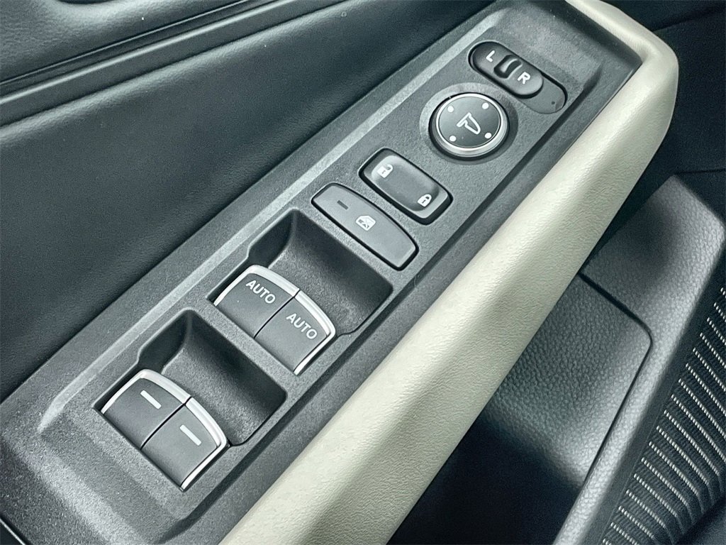 New 2025 Honda Accord SE image 12