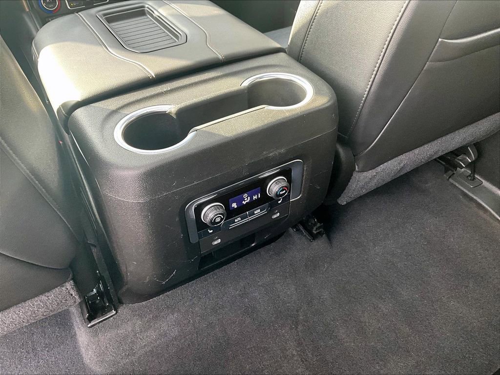 Used 2021 Chevrolet Tahoe High Country w/ Premium Package image 28