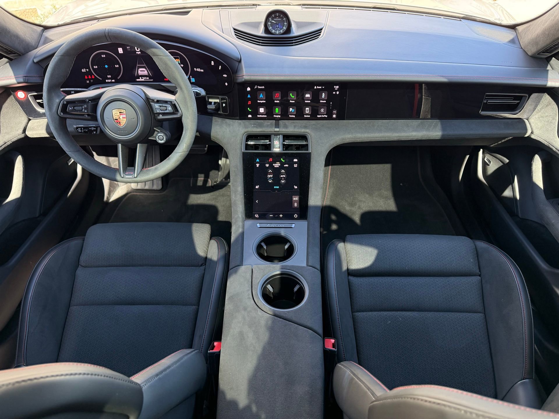 Certified 2025 Porsche Taycan GTS AWD/4WD image 13