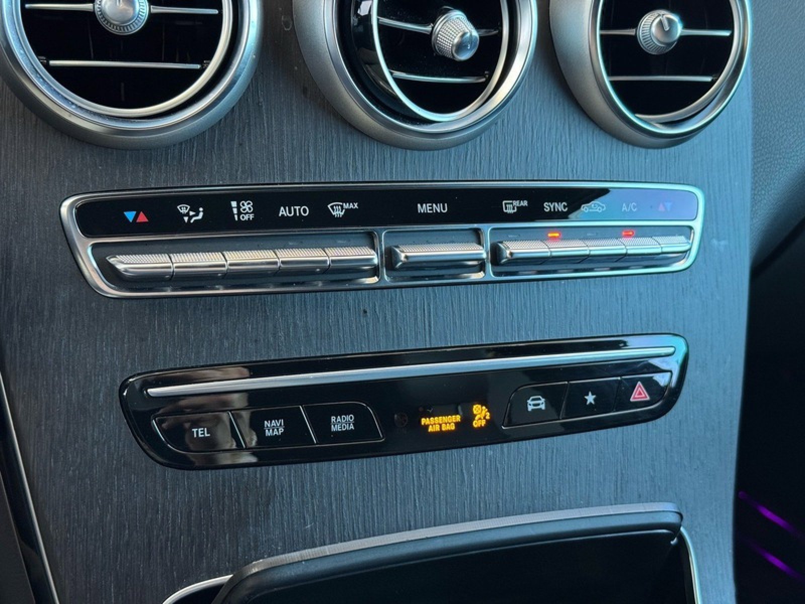 Certified 2022 Mercedes-Benz GLC 300 4MATIC image 33