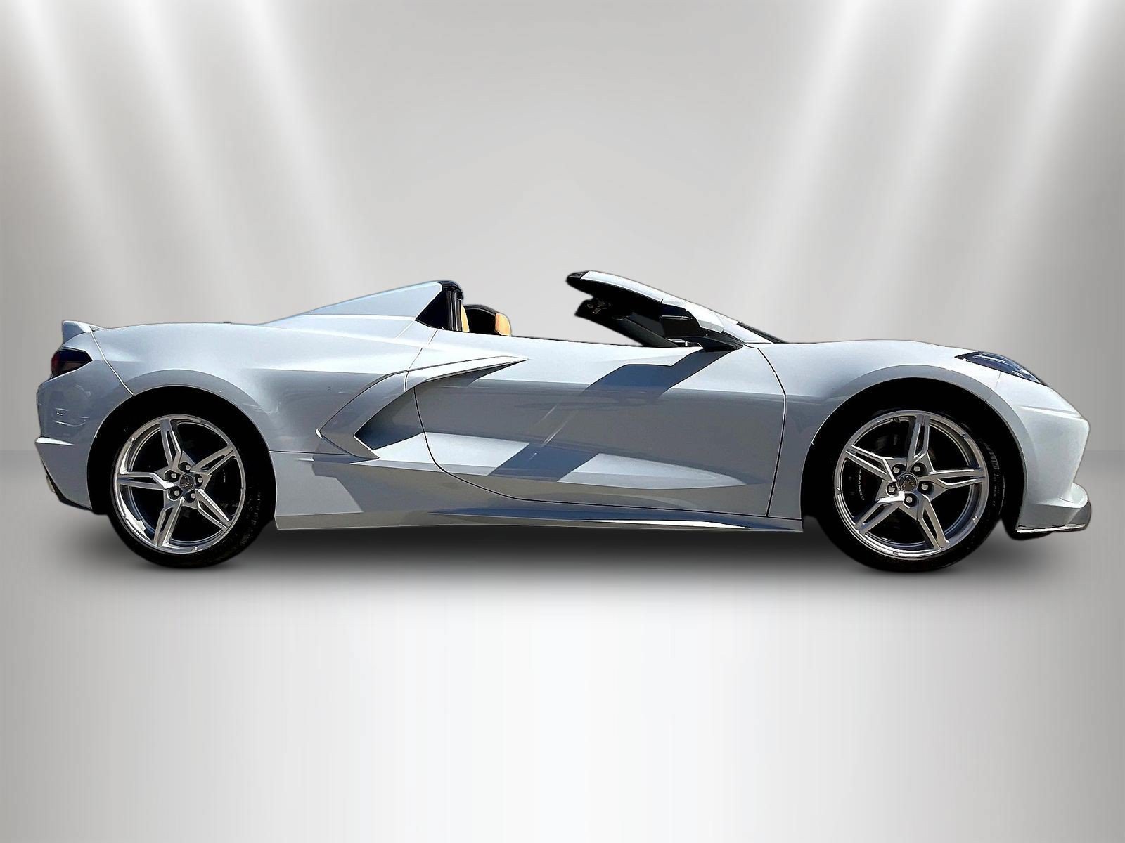 Used 2023 Chevrolet Corvette Stingray Preferred Conv w/ Z51 Performance Package RWD image 4