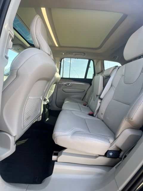 Used 2024 Volvo XC90 T8 Ultimate w/ Protection Package Premier AWD/4WD image 28