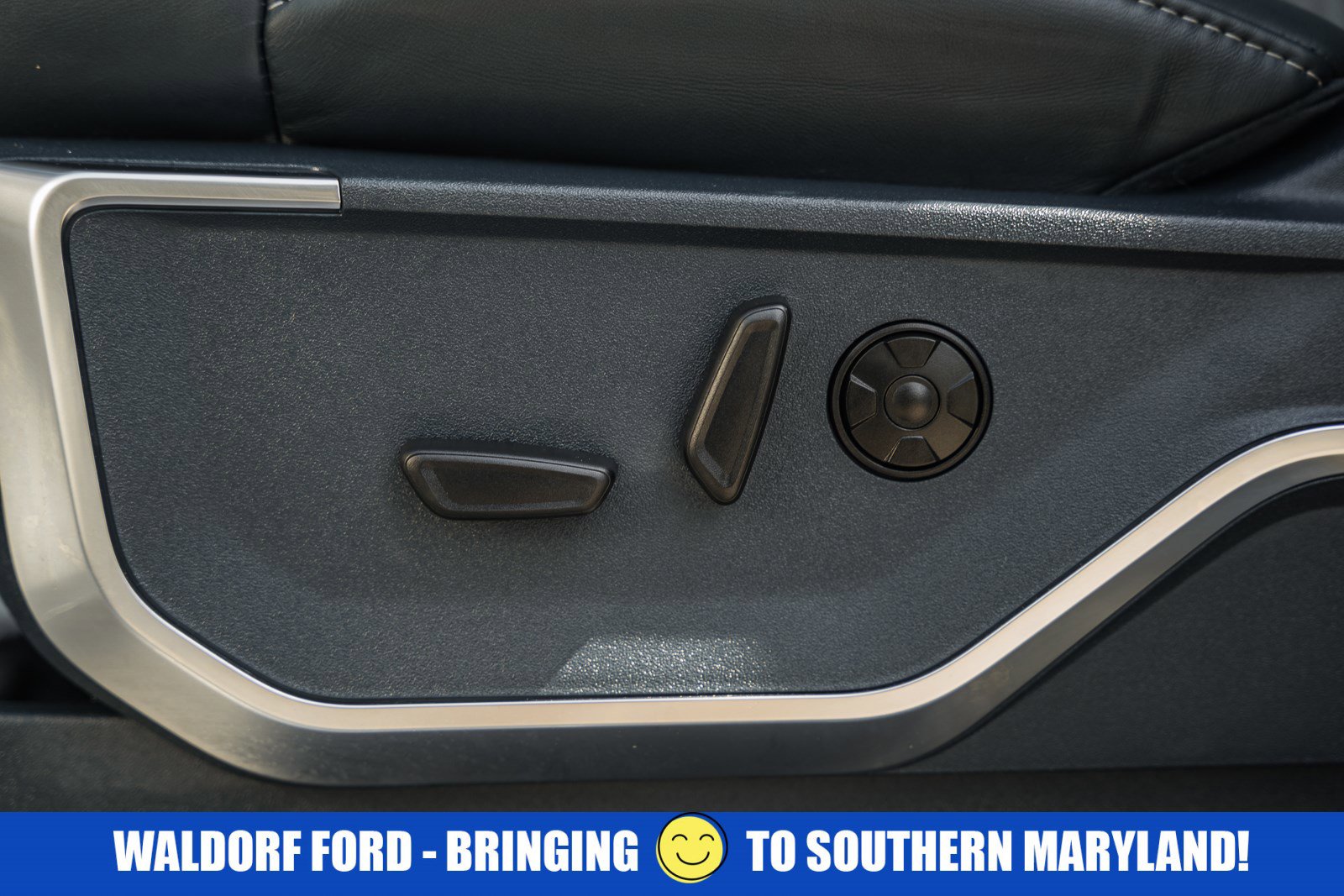 Used 2023 Ford F450 Limited w/ FX4 Off-Road Package image 96