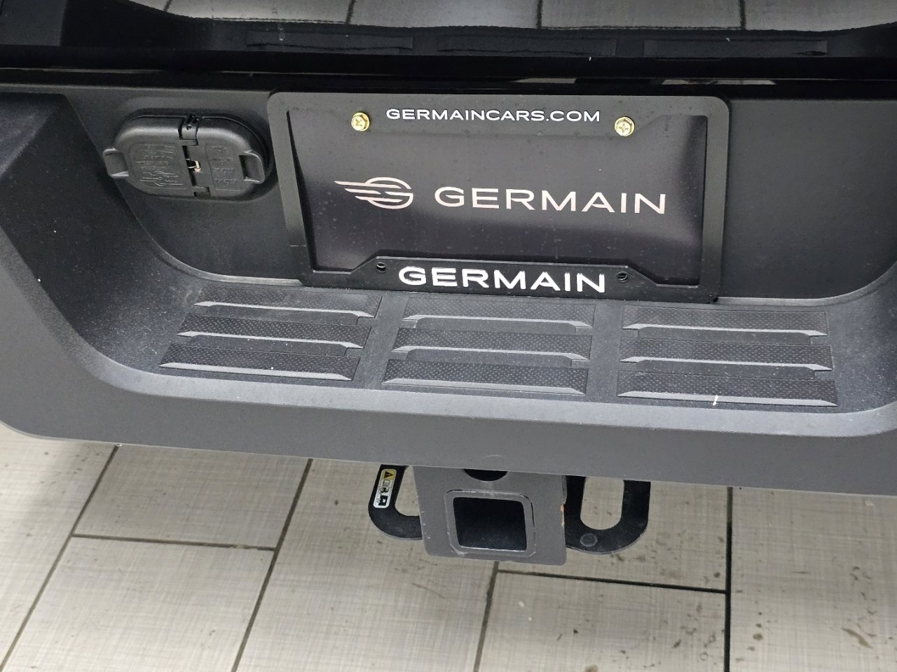 Certified 2025 Toyota Tacoma SR5 image 17