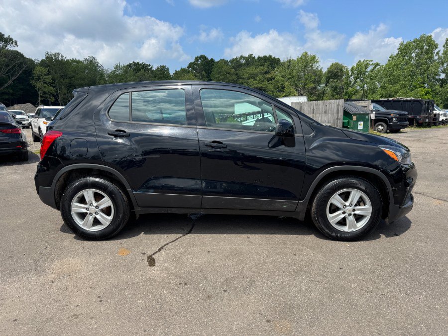 Used 2020 Chevrolet Trax LS FWD image 6