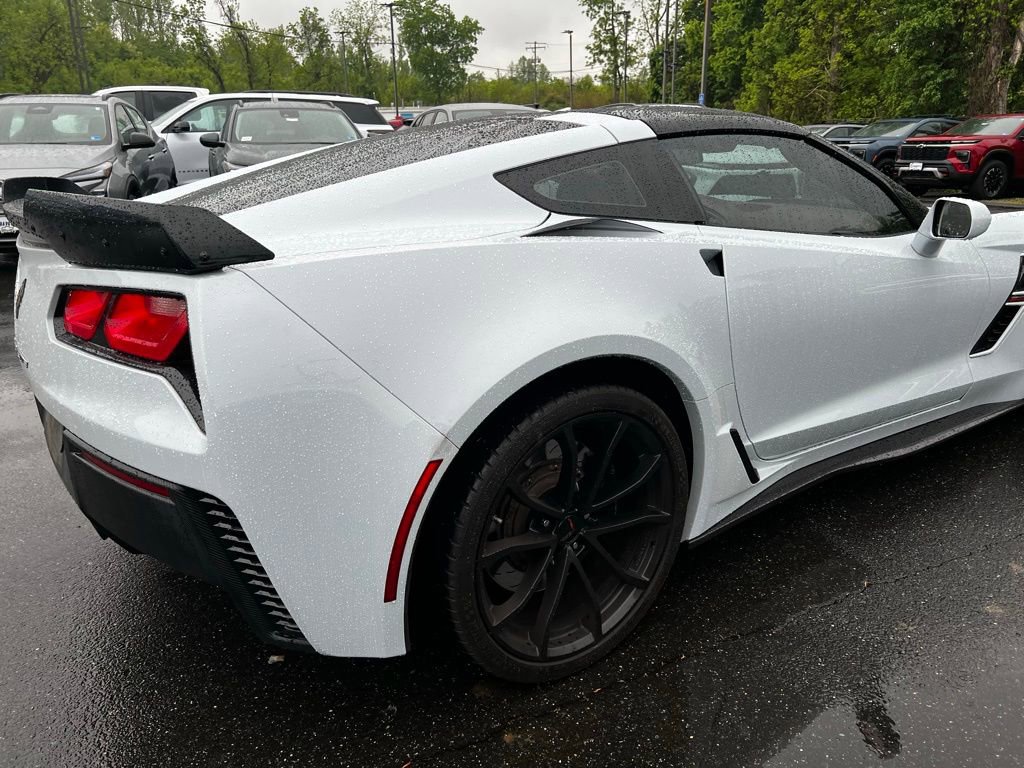 Used 2019 Chevrolet Corvette Grand Sport RWD image 3