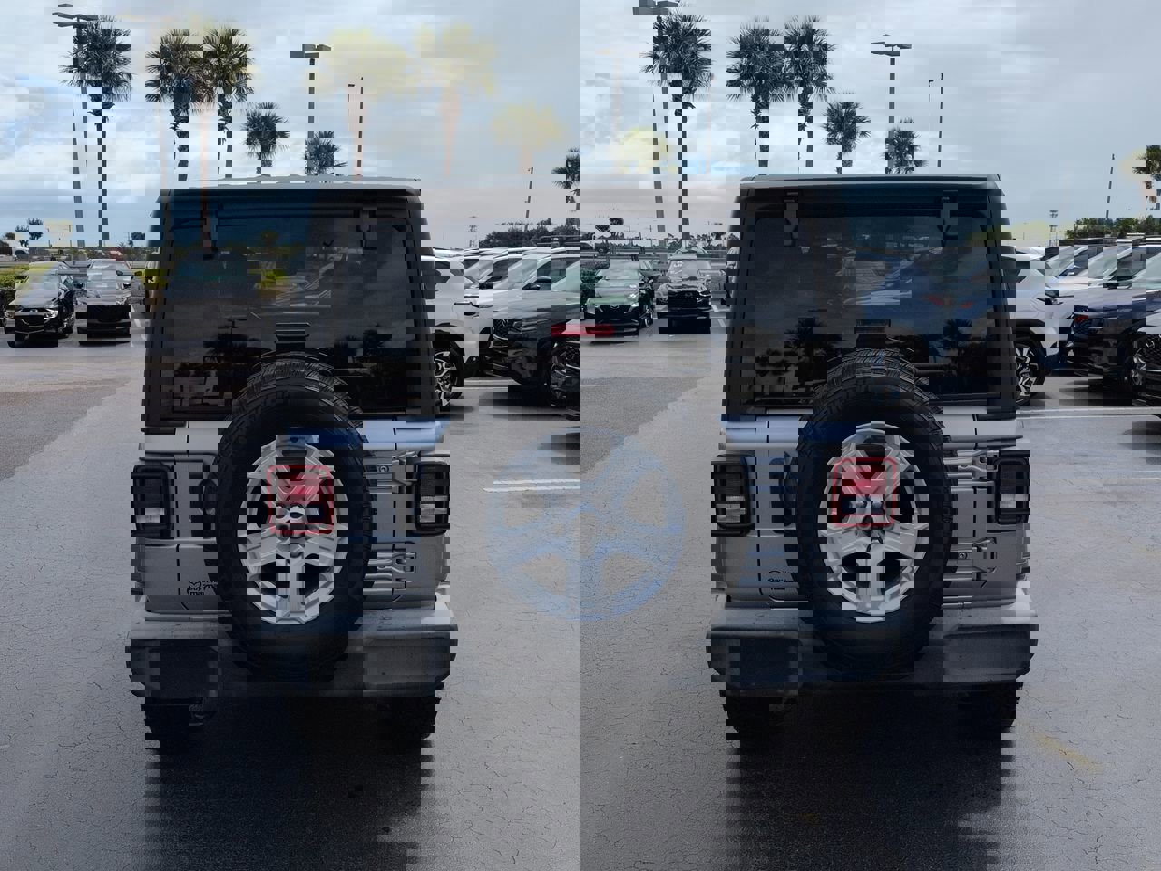 Used 2020 Jeep Wrangler Sport AWD/4WD image 5