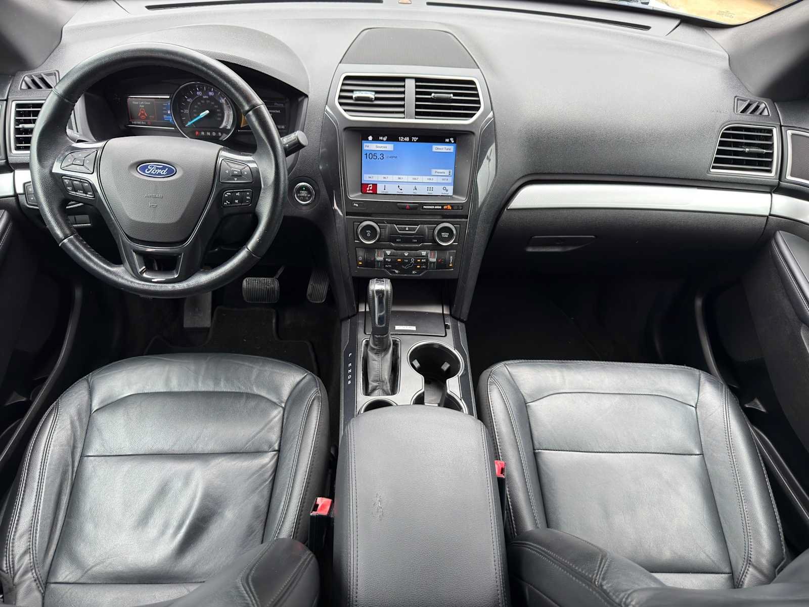 Used 2017 Ford Explorer XLT w/ Equipment Group 202A FWD image 19
