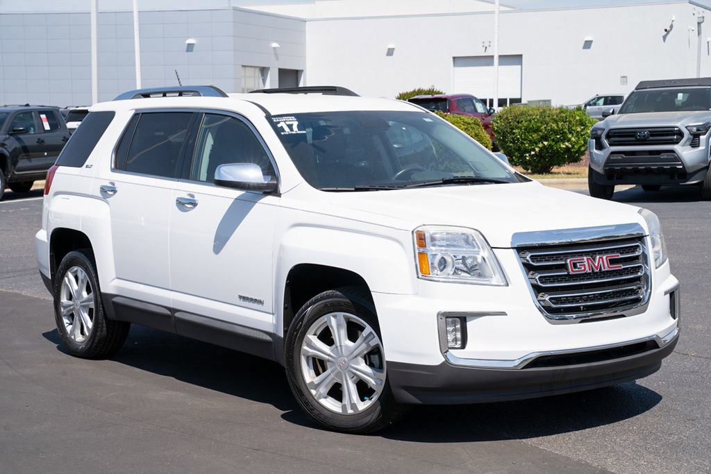 Used 2017 GMC Terrain SLT w/ Driver Alert Package I FWD image 1