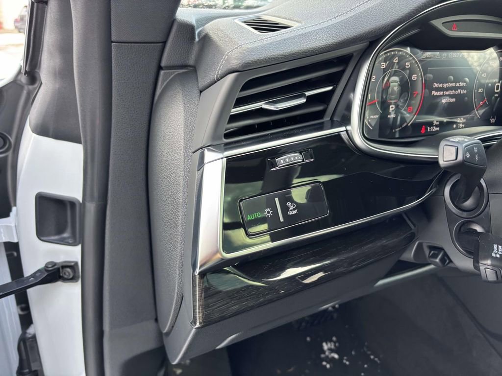New 2026 Audi Q8 Premium Plus image 14