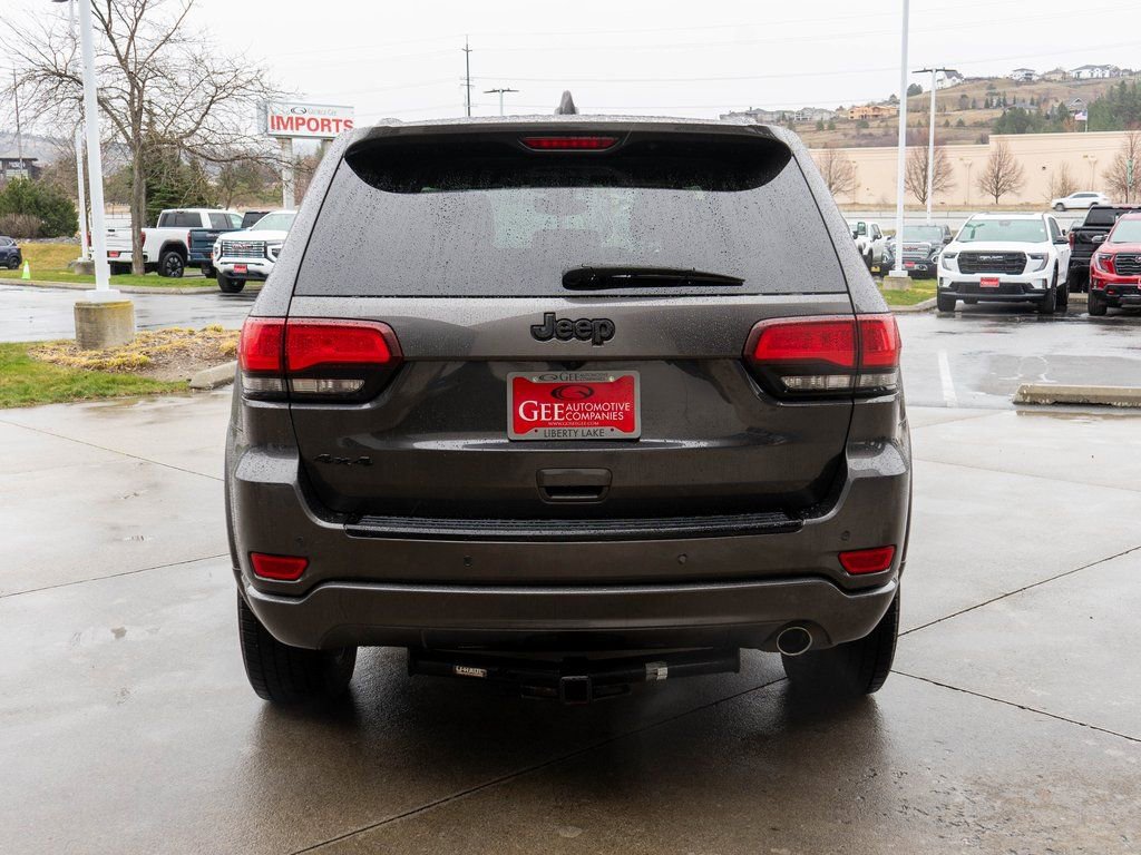 Used 2018 Jeep Grand Cherokee Altitude image 6