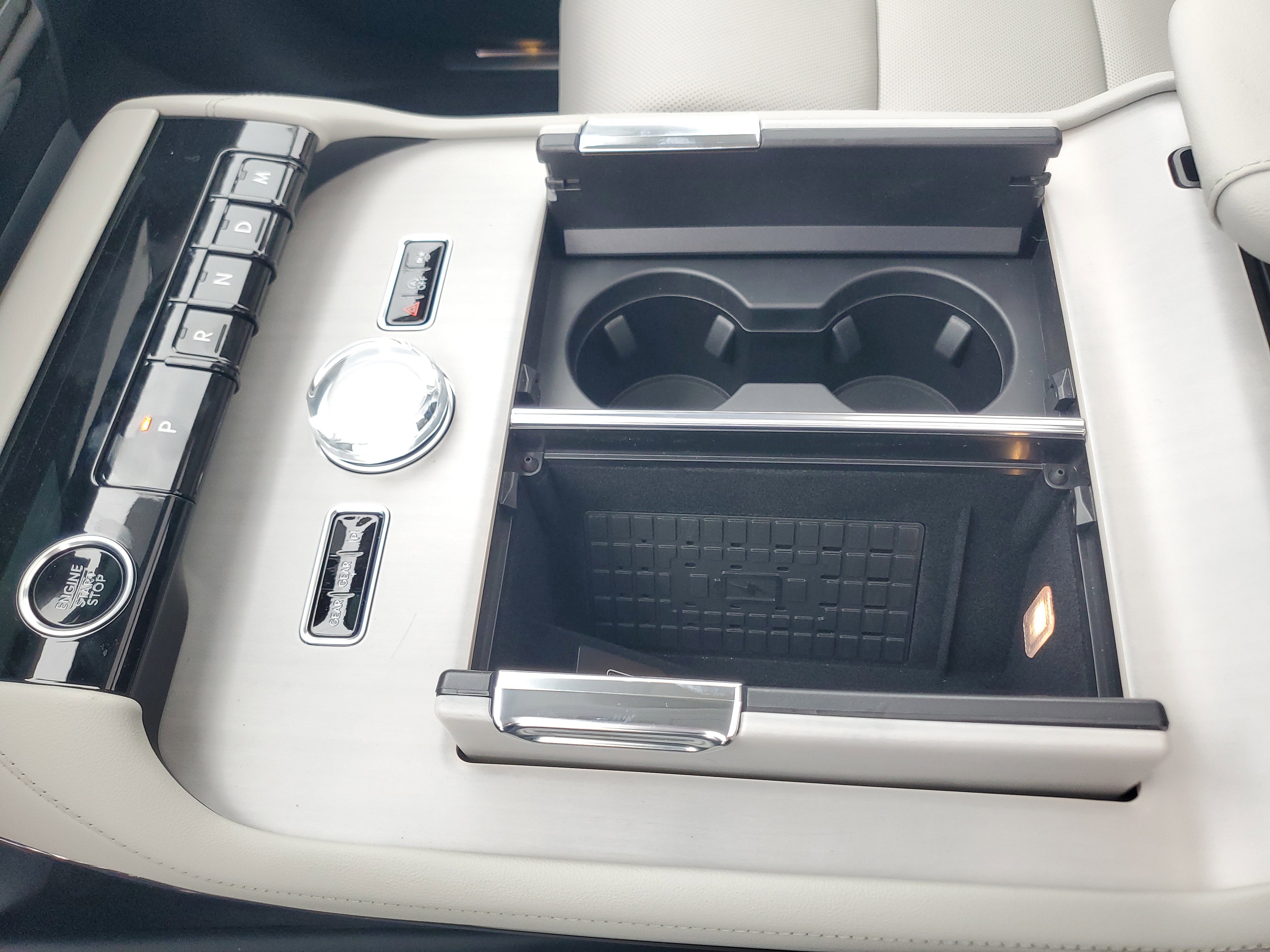 New 2026 Lincoln Navigator Reserve AWD/4WD image 26