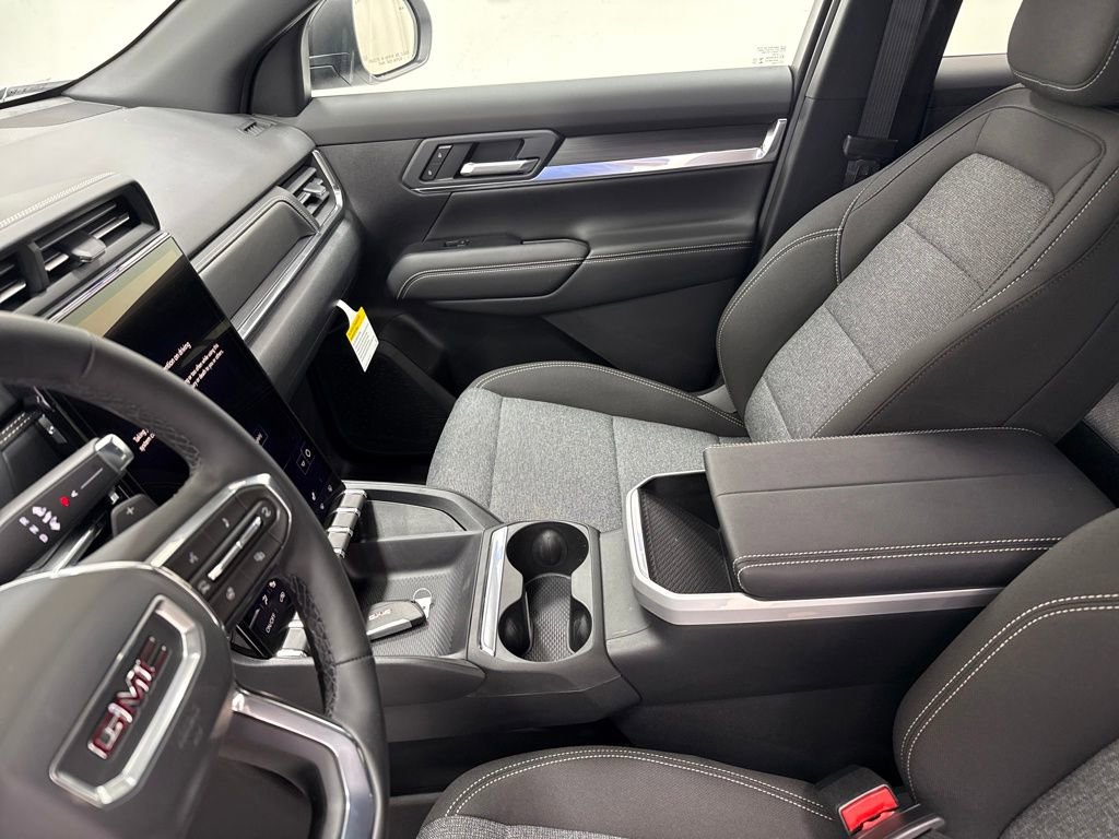 New 2026 GMC Terrain Elevation image 25