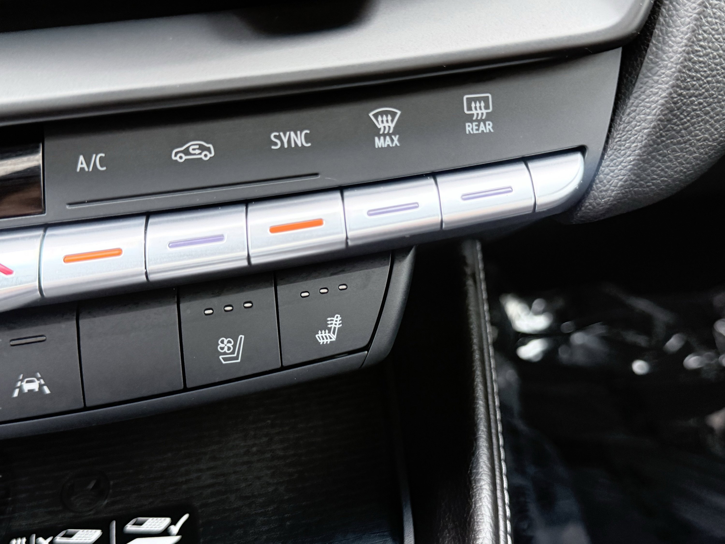 Used 2025 Cadillac CT4 Premium Luxury image 69