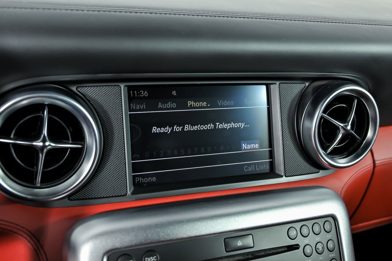 Used 2012 Mercedes-Benz SLS AMG Roadster image 35