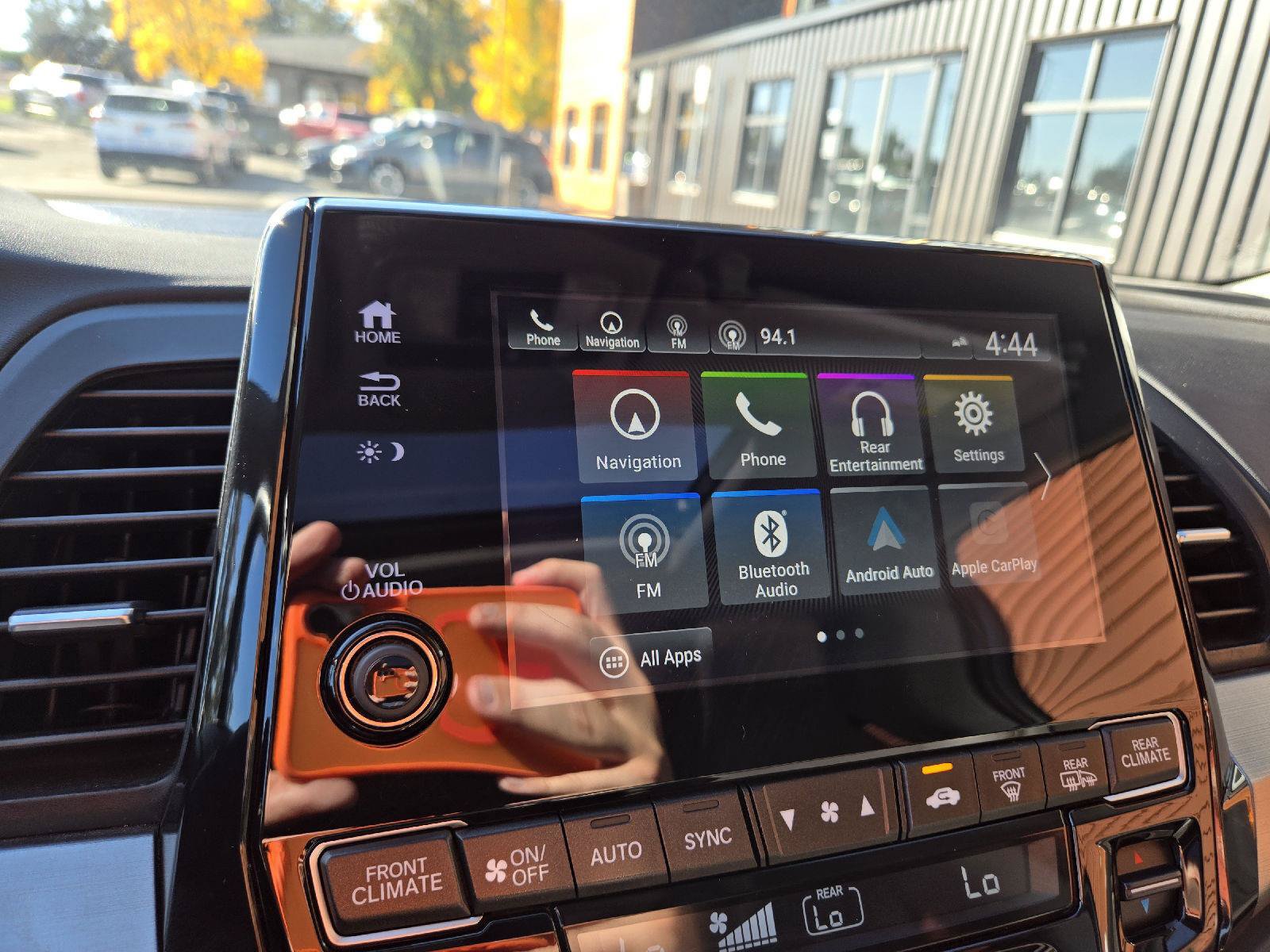 Used 2018 Honda Odyssey Touring image 24