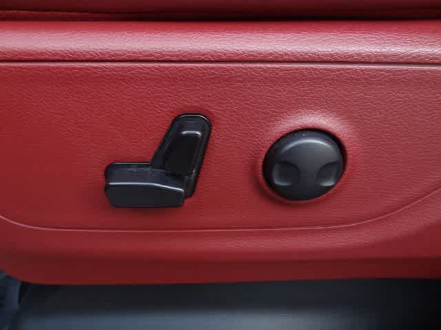 Used 2025 RAM 1500 Rebel AWD/4WD image 7