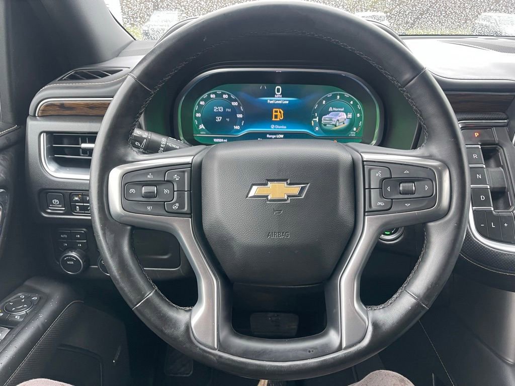 Used 2023 Chevrolet Suburban Premier AWD/4WD image 10