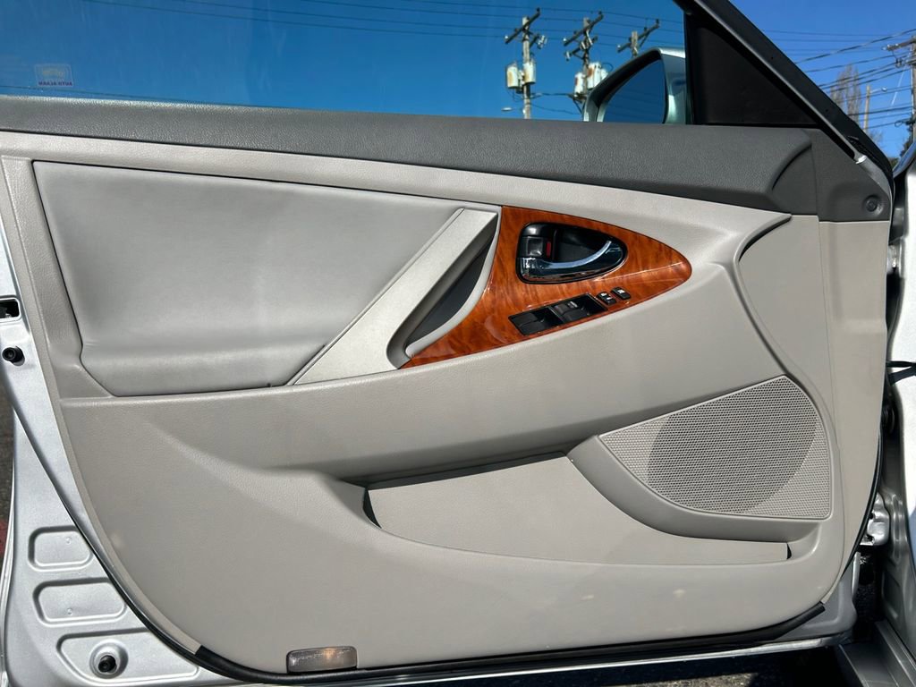 Used 2008 Toyota Camry XLE image 22