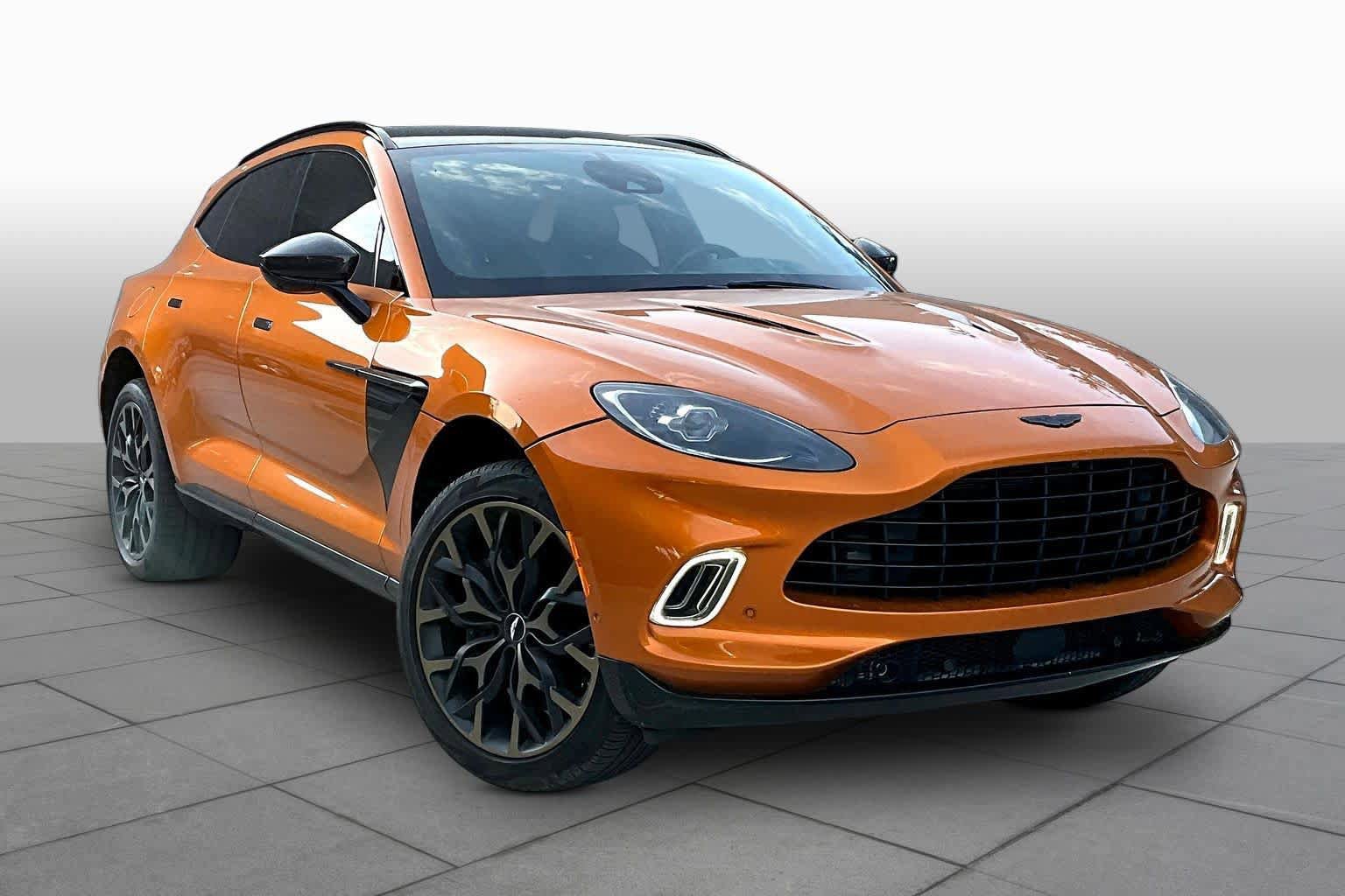 Used 2021 Aston Martin DBX AWD/4WD image 3
