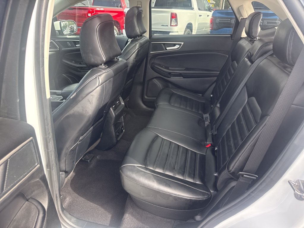 Used 2024 Ford Edge SEL w/ Convenience Package AWD/4WD image 13