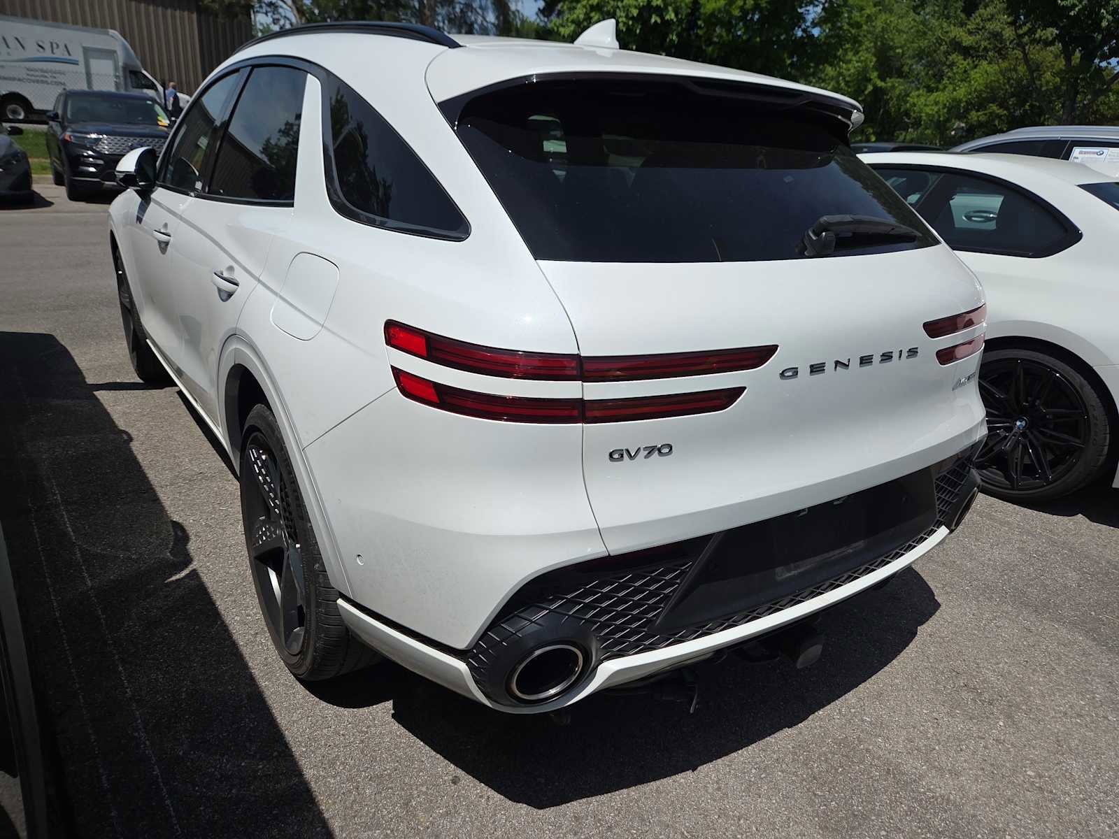 Used 2024 Genesis GV70 3.5T Sport w/ Sport Advanced Package AWD/4WD image 7