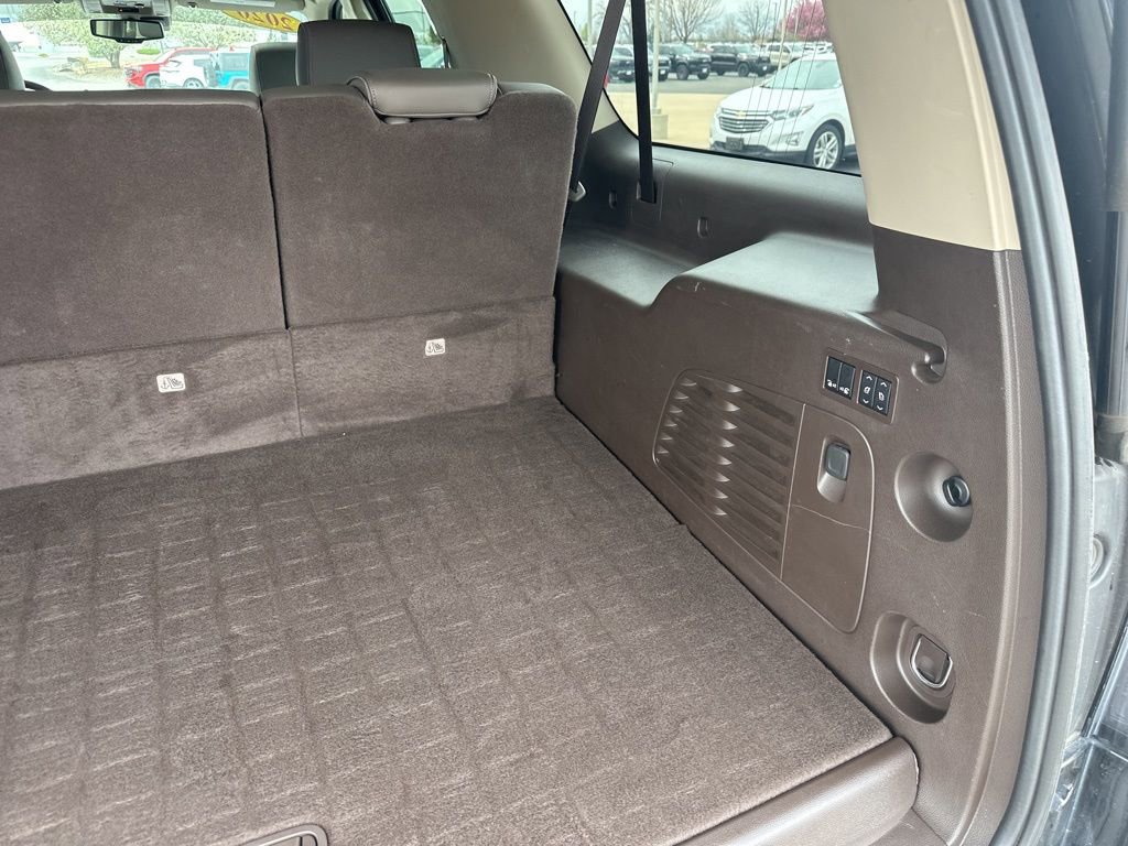 Used 2020 GMC Yukon XL Denali w/ Denali Premium Package image 27