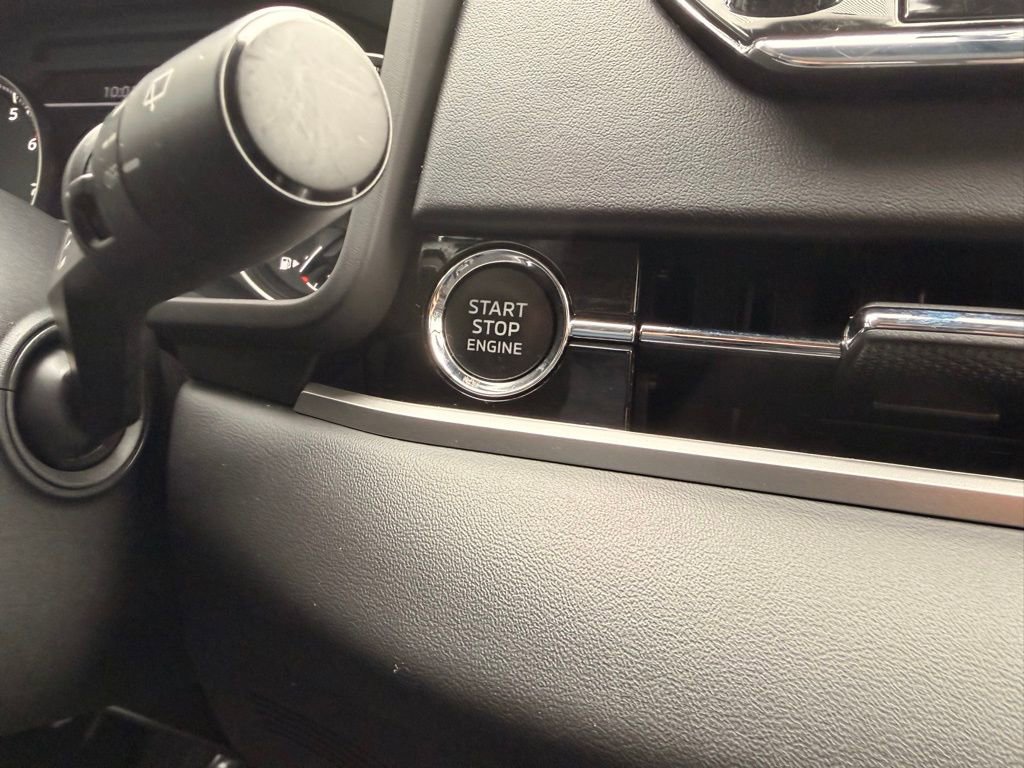 Used 2022 Mitsubishi Outlander SEL AWD/4WD image 17