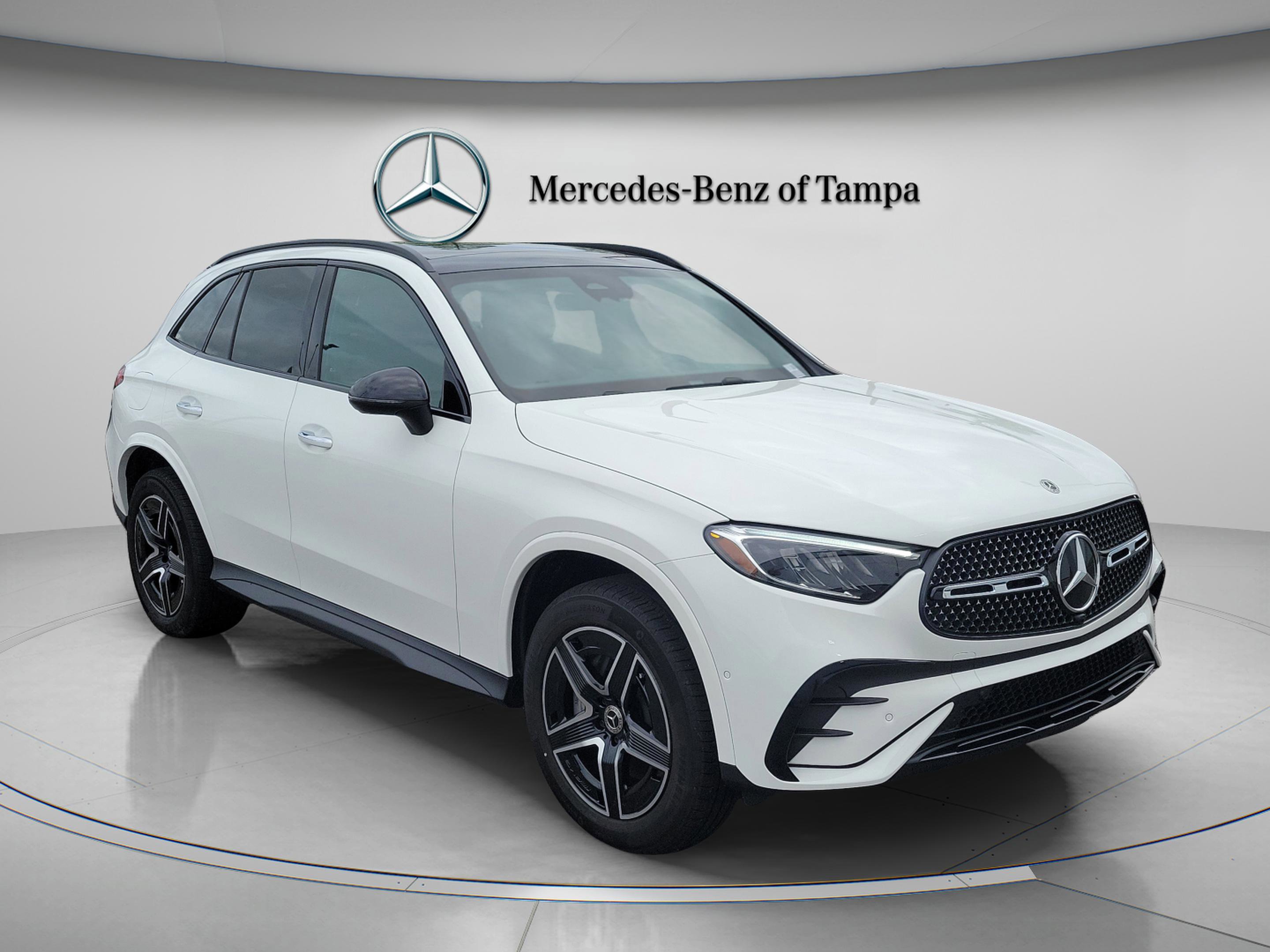 Certified 2026 Mercedes-Benz GLC 300 4MATIC image 4