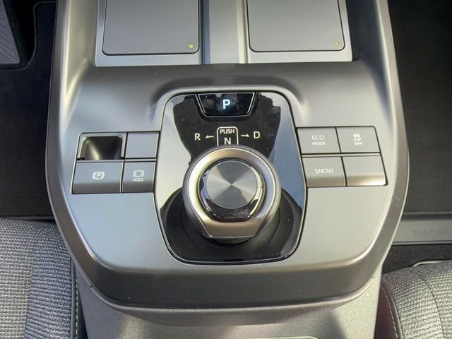 New 2026 Toyota bZ FWD image 25